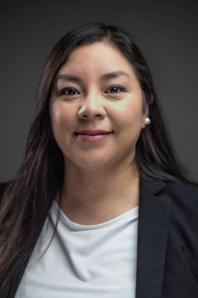 Attorney | Abogada - Alicia Hernandez